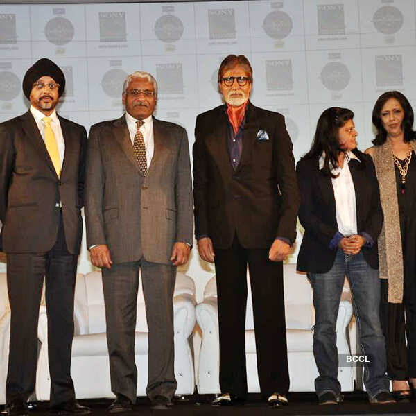 Big B @ KBC press meet