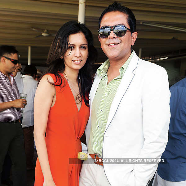Pune socialites at a race party