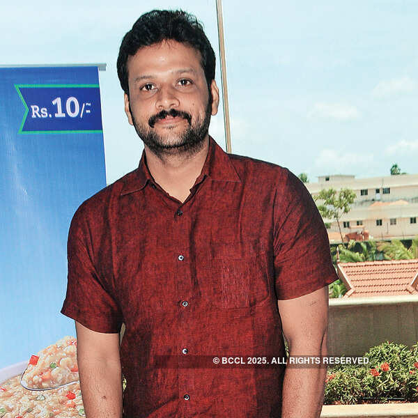 Sanjeev Kapoor at a cookery show