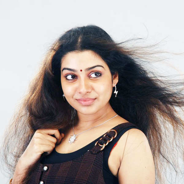 Thavani Kaatru