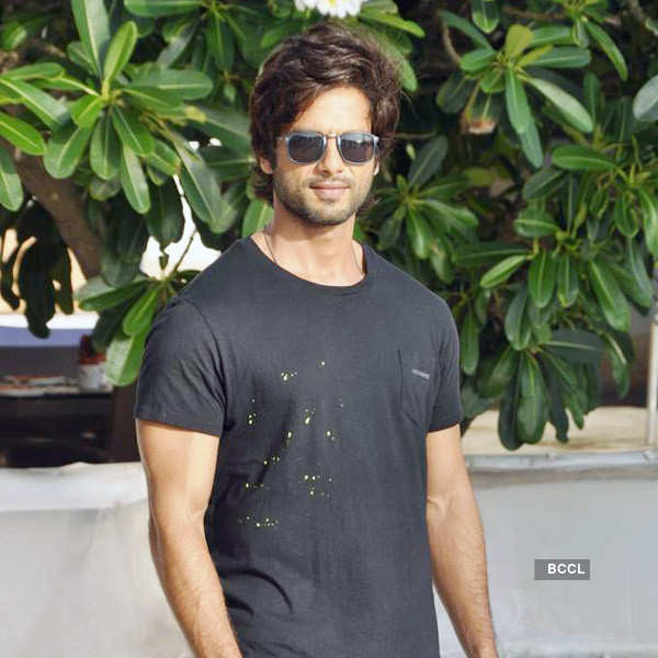 Shahid Kapoor Shares His Experiences During A Promotional Event Of Movie Phata Poster Nikla Hero Held At Sun Sand In Mumbai