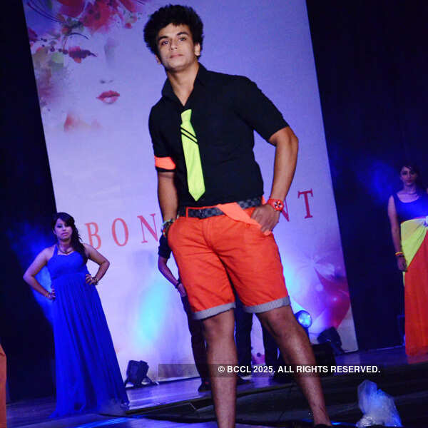 Fashion show @ Modern School