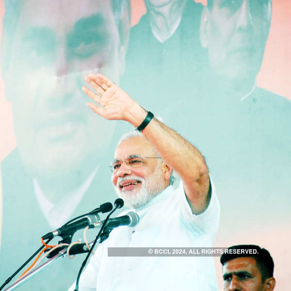 Narendra Modi's colourful Jaipur rally