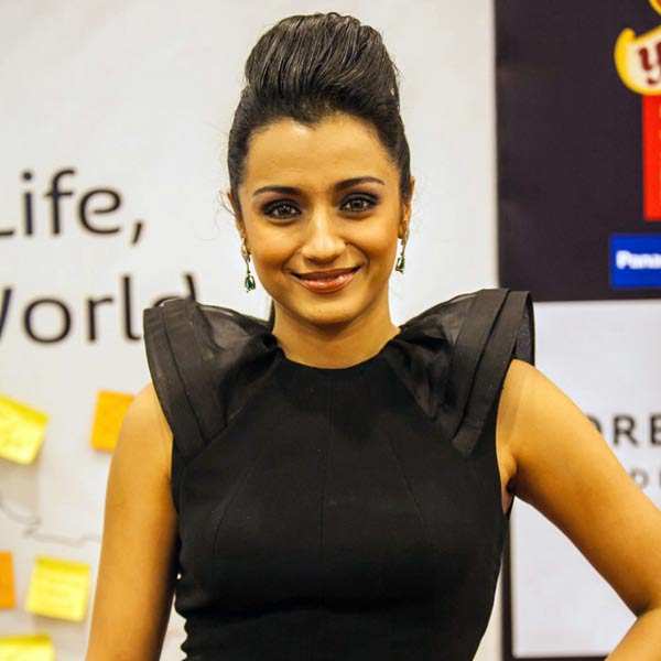 Trisha Krishnan Strikes A Pose While She Arrives For The South Indian ...