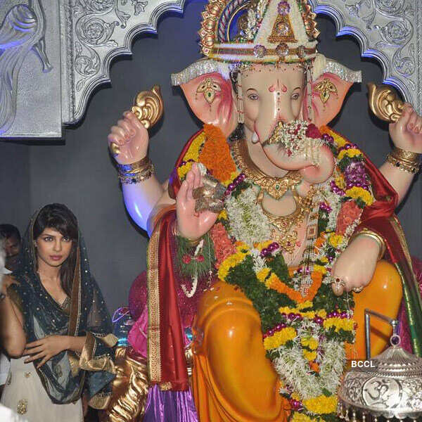 Stars welcome Ganpati Bappa