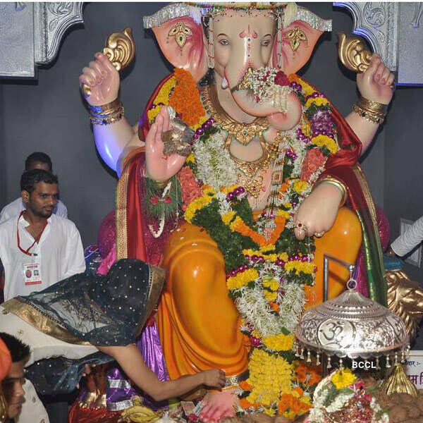 Stars welcome Ganpati Bappa