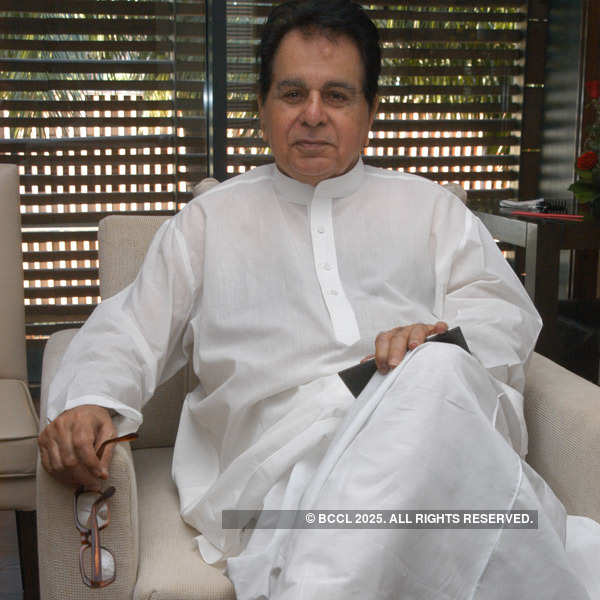 Dilip Kumar rushed to Mumbai hospital