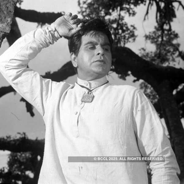 Dilip Kumar rushed to Mumbai hospital