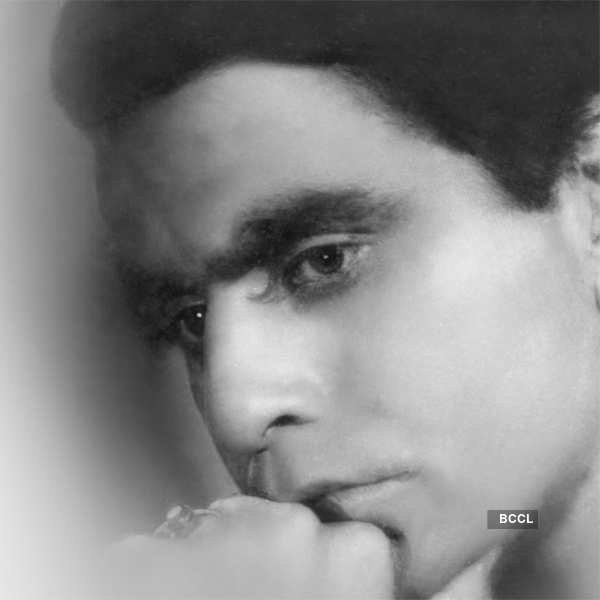 Dilip Kumar rushed to Mumbai hospital