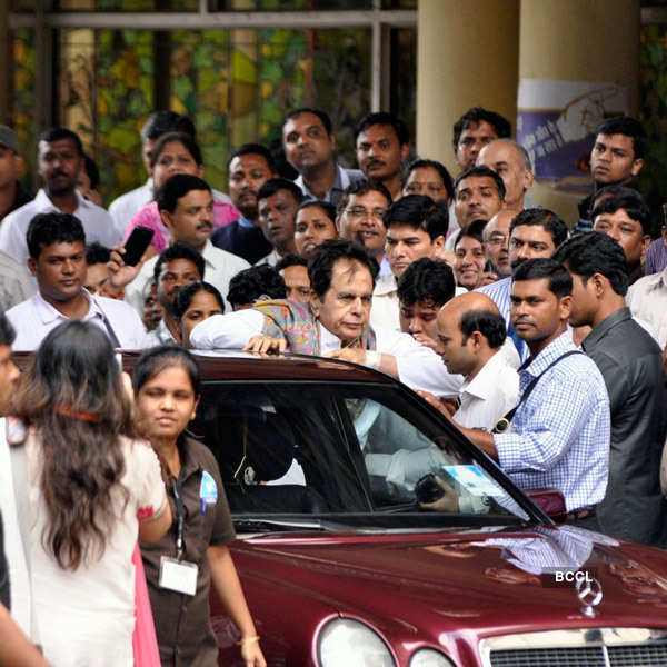 Dilip Kumar discharged from hospital 