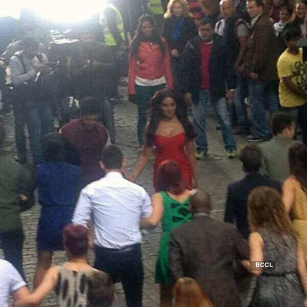 Humshakal: On the sets