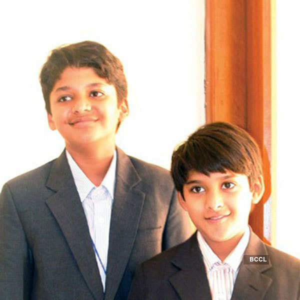 2 techie brothers code their way to App Store