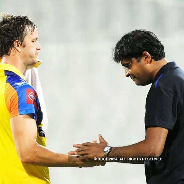 Meiyappan controlled CSK: Mike Hussey