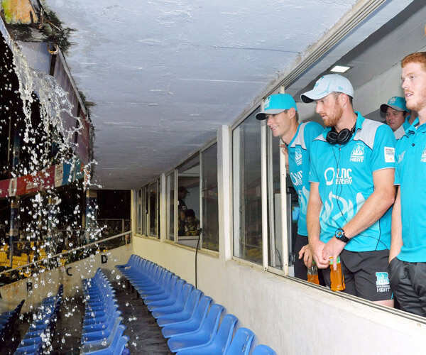 CL T20: T&T stays alive; Sunrisers out