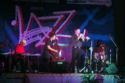 American Jazz performs