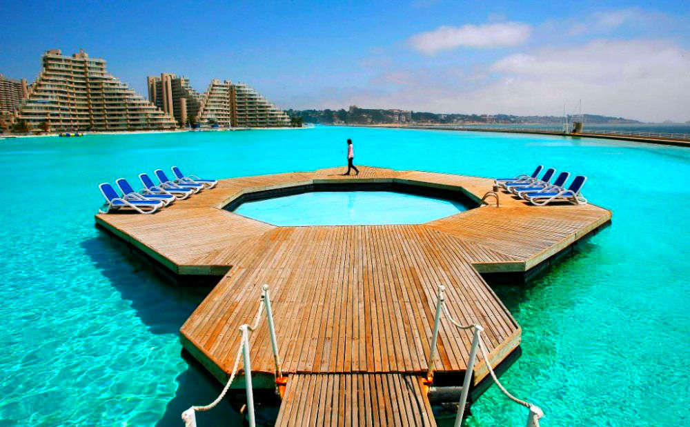 Chile Pool : wordlessTech | World's Largest Swimming Pool - Properly ...