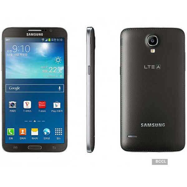 World's 1st Curvaceous Smartphone!