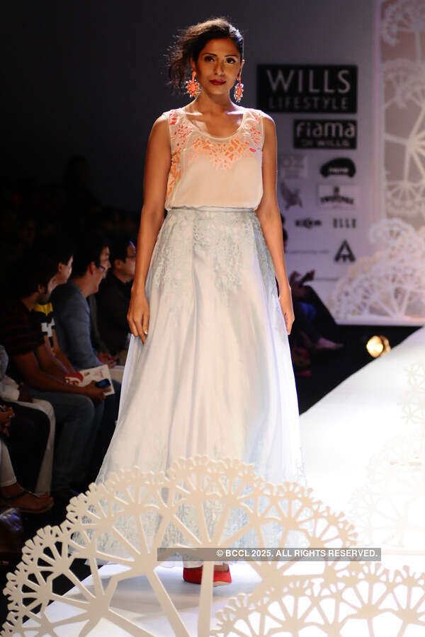 WIFW '13: Day 1: Paras & Shalini