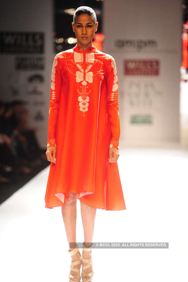 WIFW '13: Day 2: Ankur and Priyanka Modi show