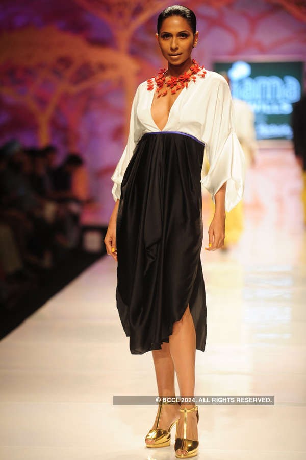 Candice Pinto walks the ramp for fashion designer Wendell Rodericks on ...