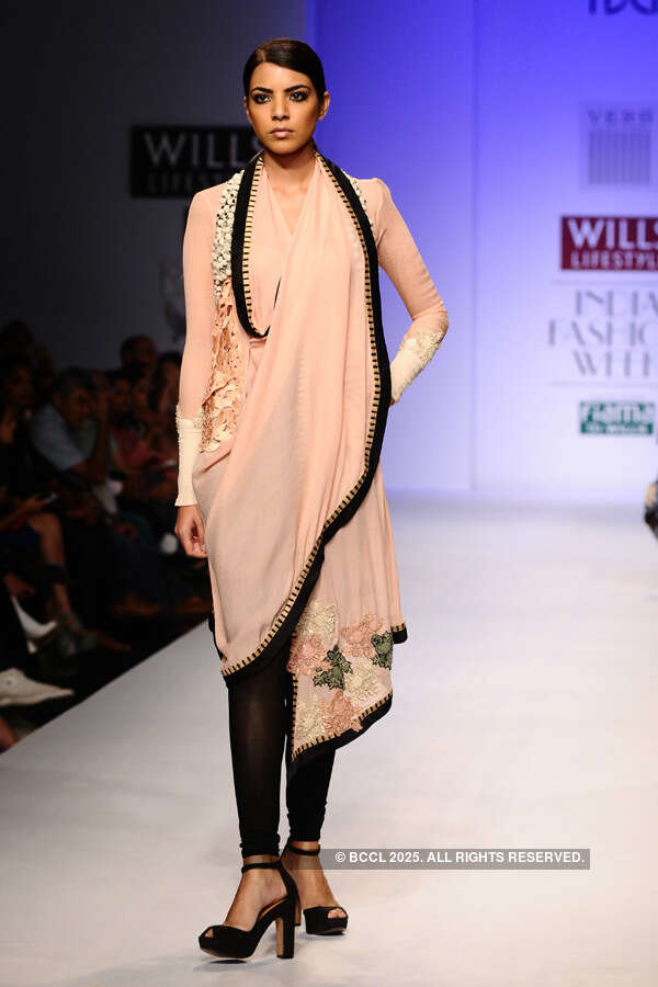 WIFW '13: Day 5: Pallavi Singhee 