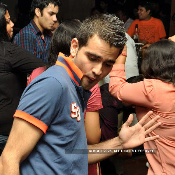 It's time to party @ Underground