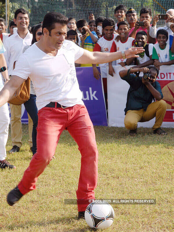 Best pictures of the day: 18th October 2013