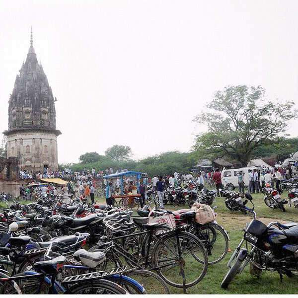 Unnao: Govt chases golden dream