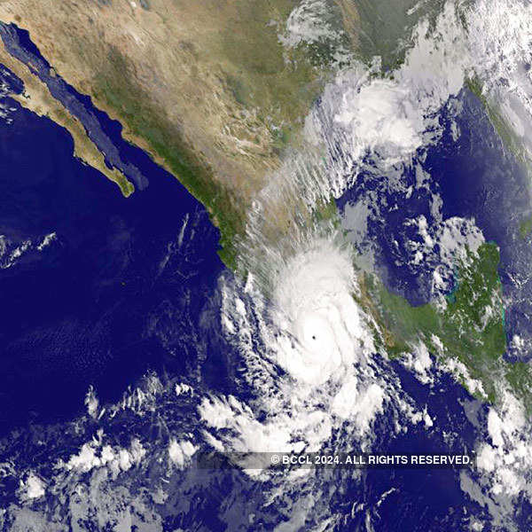 Hurricane Raymond swirls off Mexico