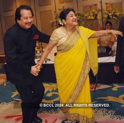 Party thrown for artistes