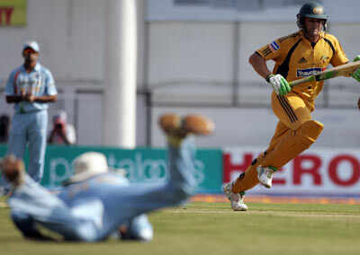 India v/s Aus VII ODI