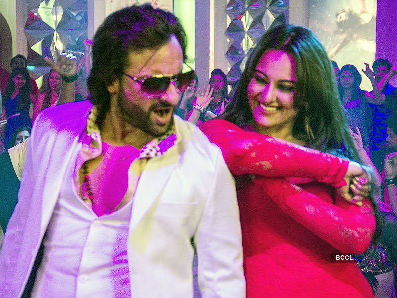 Saif Ali Khan and Sonakshi Sinha sizzle in the song Tamanche Pe Disco, from  the movie Bullet Raja.