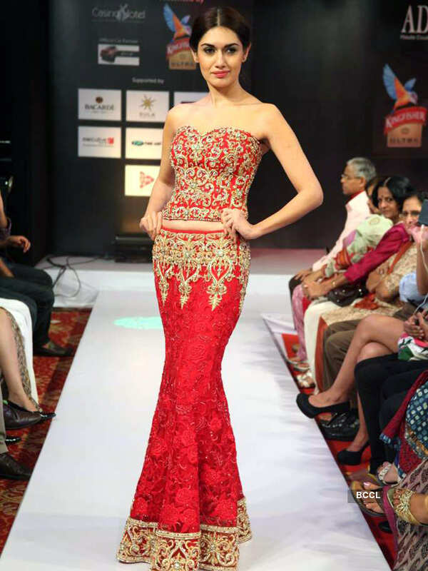 Manjari walks ramp for AD Singh 