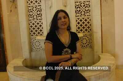 Neena Gupta for Jigar me badi aag hai