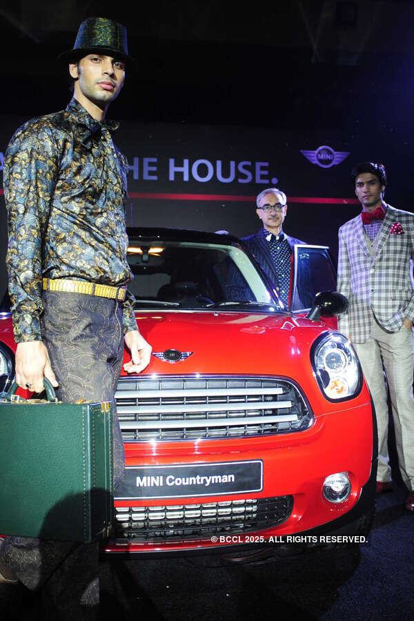 Ravi Bajaj's fashion show