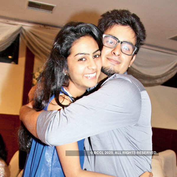 Sanjiv-Geetika's wedding anniversary