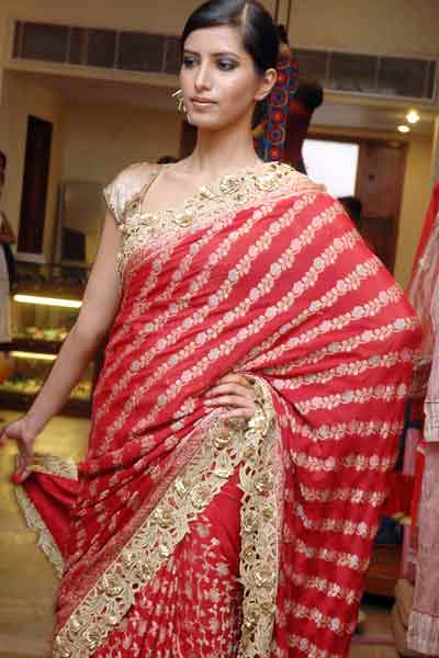 A medley of Silks: A model flaunts a kurti-pajami from Deepika Govind's ...