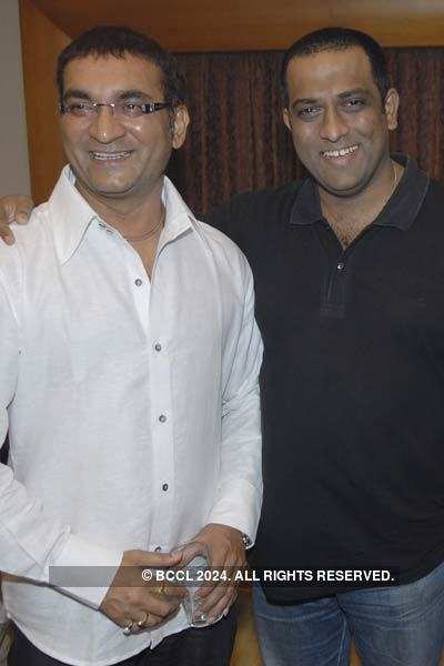 Abhijeet's 49th b'day bash