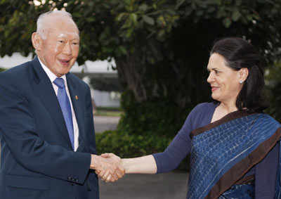 Minister Mentor of Singapore in Delhi