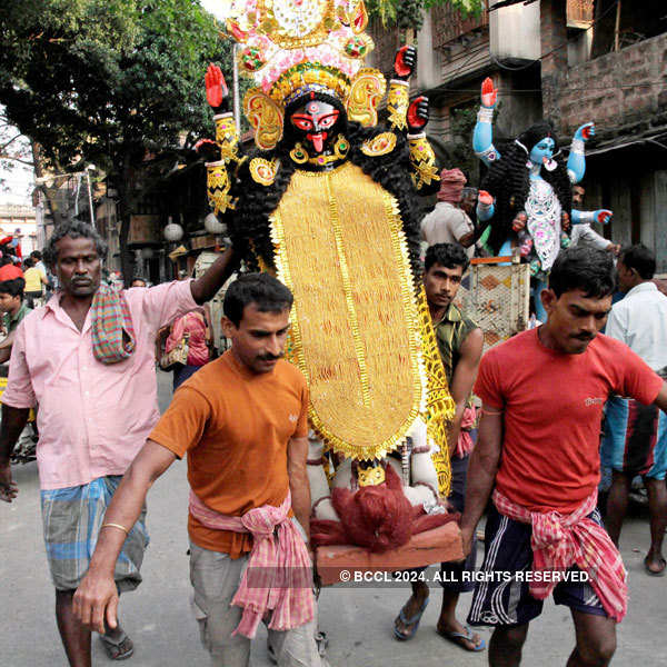 Kali Puja celebrations in India