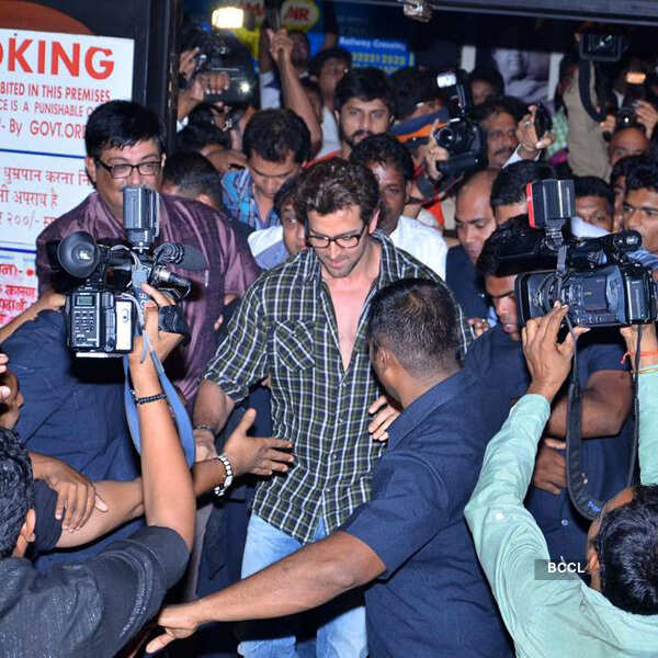 Hrithik promotes Krrish 3 @ Gaiety