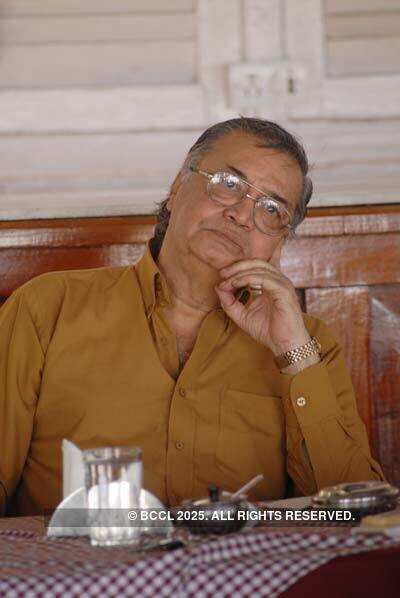 Sunday at Race course