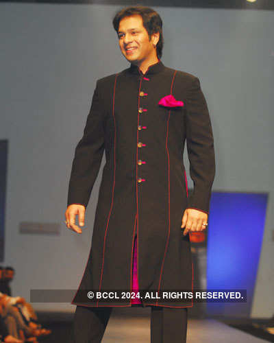 Shantanu, Nikhil at Chivas Fashion Tour