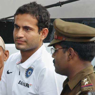 India, Pak. in Lucknow