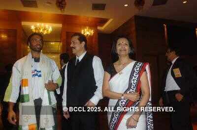 India, Pak at Sahara Shahar