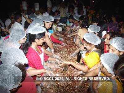 'Plum Pudding Mixing'