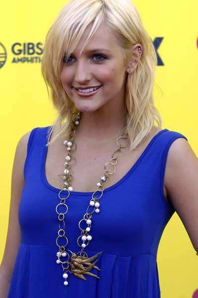 ashlee simpson 2003