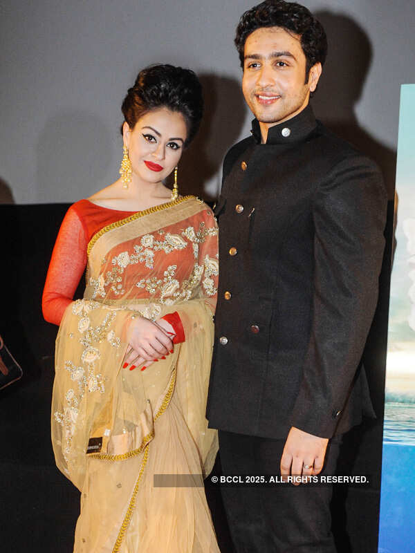 Heartless: First Look