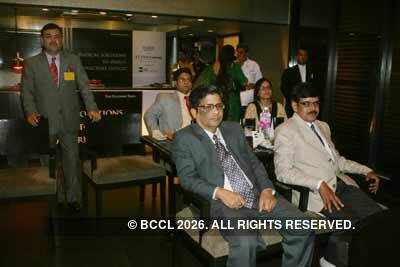 Economis Times Readers at Economic Times CEO Cookout in Kolkata ...