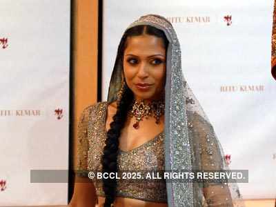 Ritu Kumar: Bridal '07